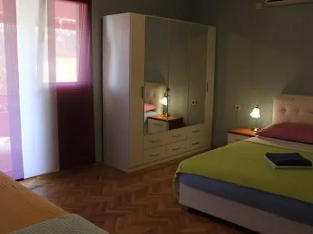 Ara-kata Baska (Krk)