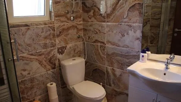 Ara-kata Appartement *